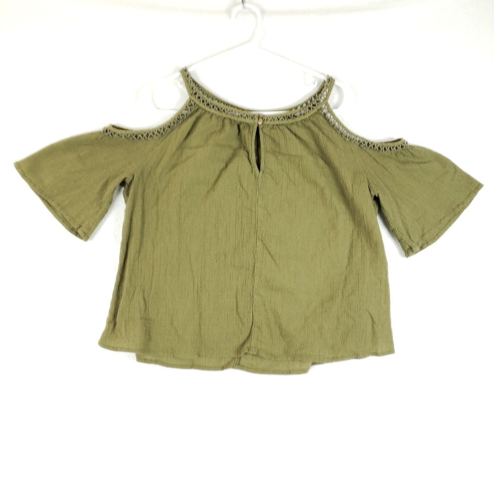 Melrose and Market Top Womens Large Green Cold Shoulder Short Sleeve Blouse Boho